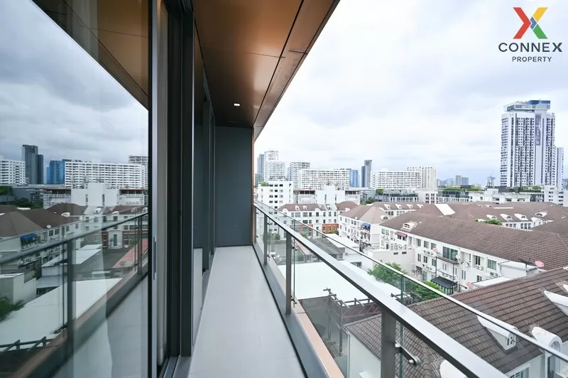 เช่า คอนโด  KHUN by YOO BTS-ทองหล่อ สุขุมวิท คลองตันเหนือ วัฒนา ก